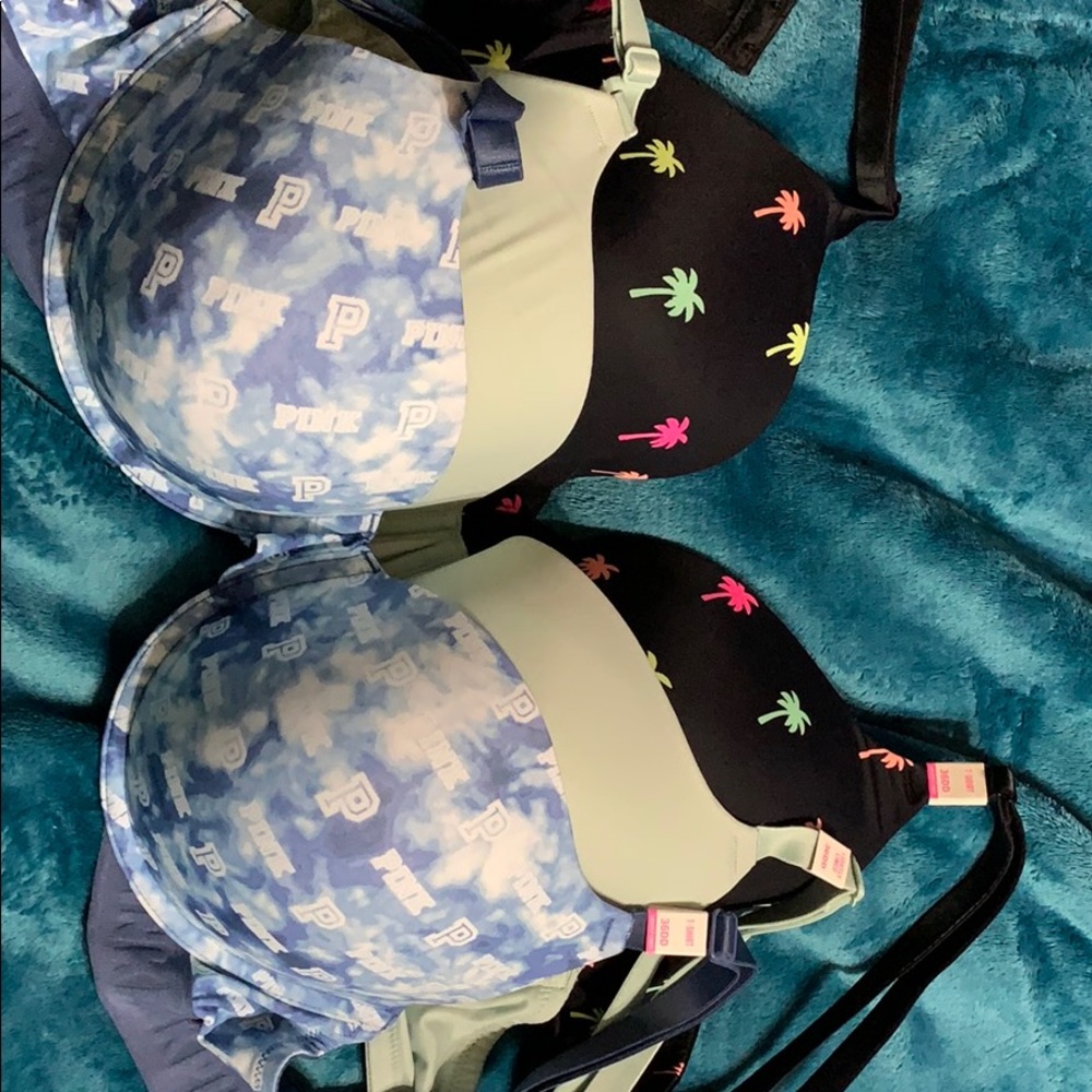 Victoria’s Secret Pink tshirt bras 36DD set of 3
